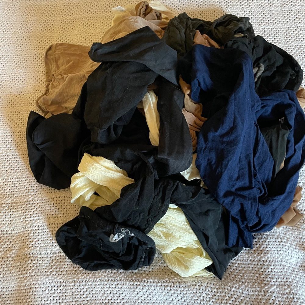 Preowned pantyhose nylons stockings used tights huge pile fetish